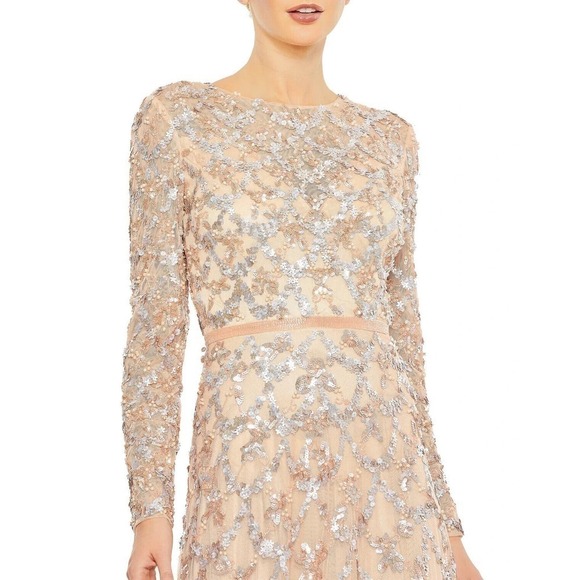 NWT Mac Duggal Sequin Beaded Long Sleeve Gown 5496 Blush Pink Women's Size 10 - Picture 3 of 10